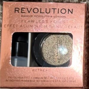 Revolution Flawless Foils Eye Primer - Retreat